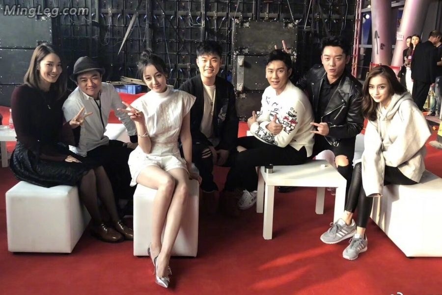 迪丽热巴白腿/天使宝贝的皮裤/李亚男嫂子的黑丝(11/19)