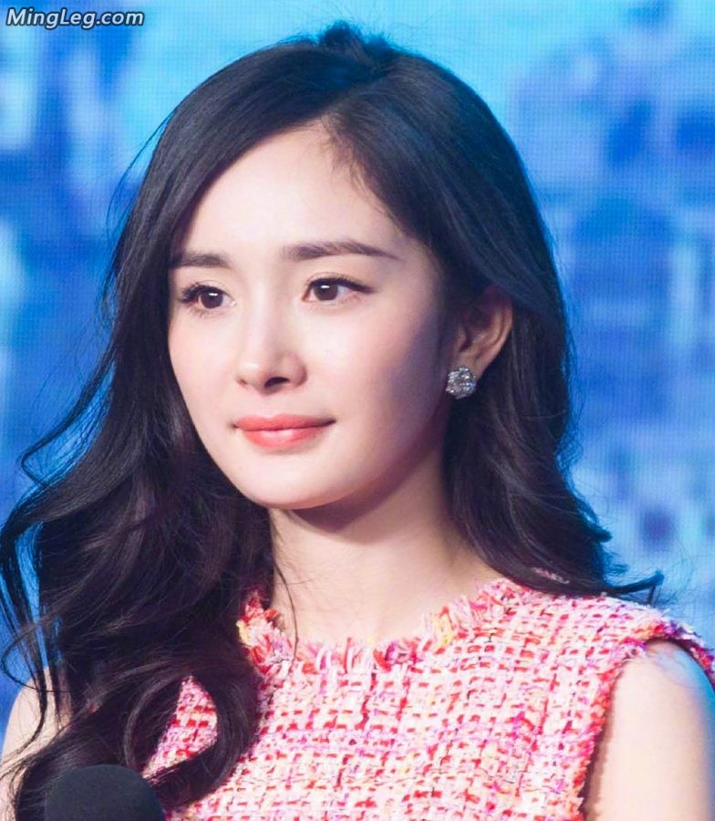 大幂幂杨幂玉腿美脚又跑出来秀了(6/7)