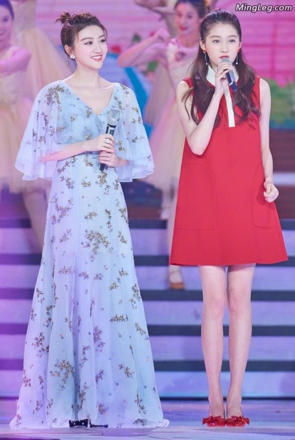京城大美妞关晓彤和景甜(4/14)