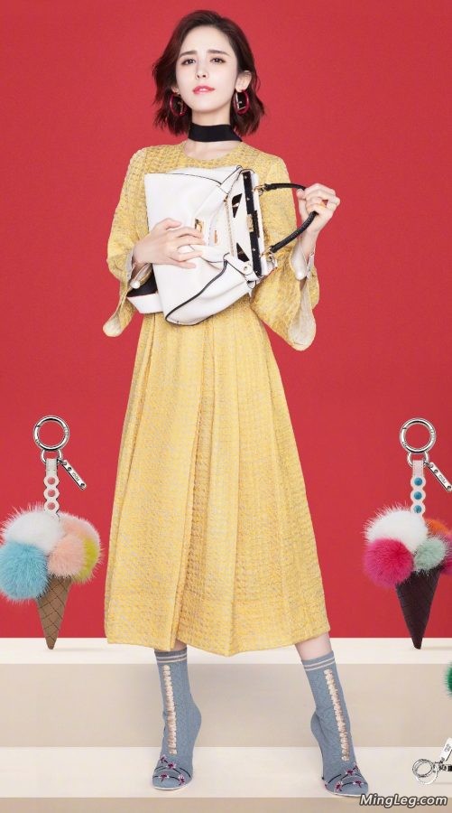 五彩古力娜扎高跟靴子美腿(5/12)