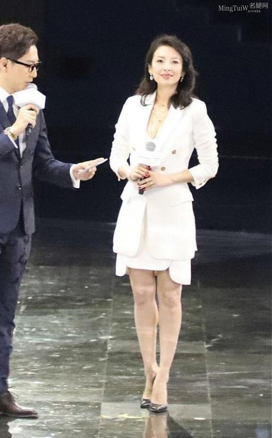 章子怡皮鞋高清美腿最后还是没忍住(6/12)
