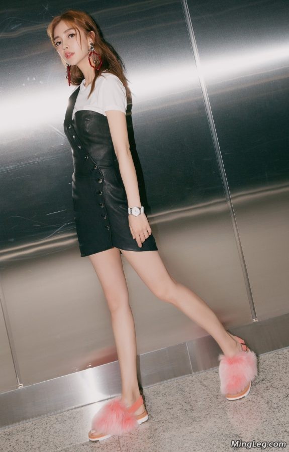 Angelababy你这拖鞋是从哪里买的(5/8)