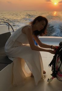 毛俊杰度蜜月性感照片流出