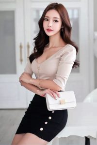 韩国美女孙允珠高跟美腿写真五