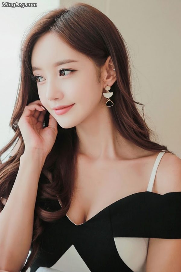 韩国美女孙允珠高跟美腿写真三(30/69)