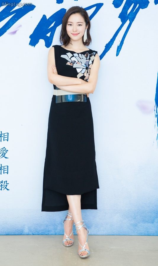 江一燕金属细高跟玉足还有蒋梦婕(2/21)
