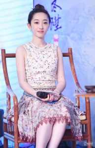 江一燕金属细高跟玉足还有蒋梦婕