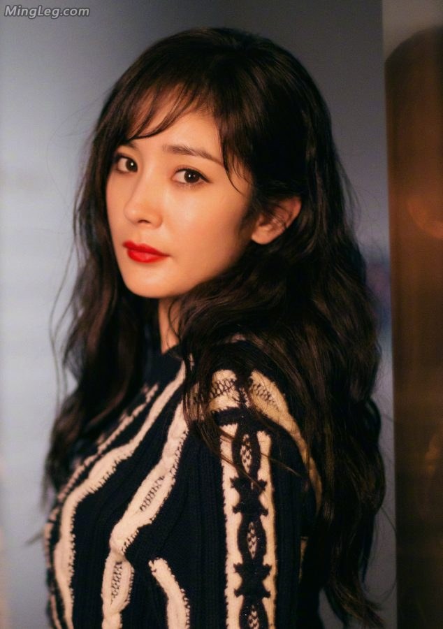 我大幂幂杨幂的朦胧美腿(附众女星合照)(5/21)