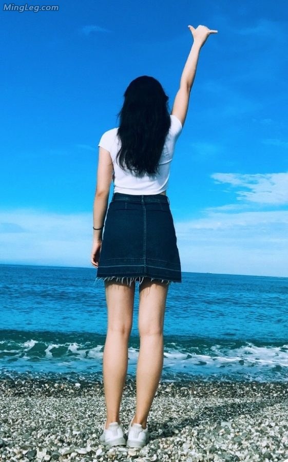 张曼源面朝大海把腿张开(1/6)