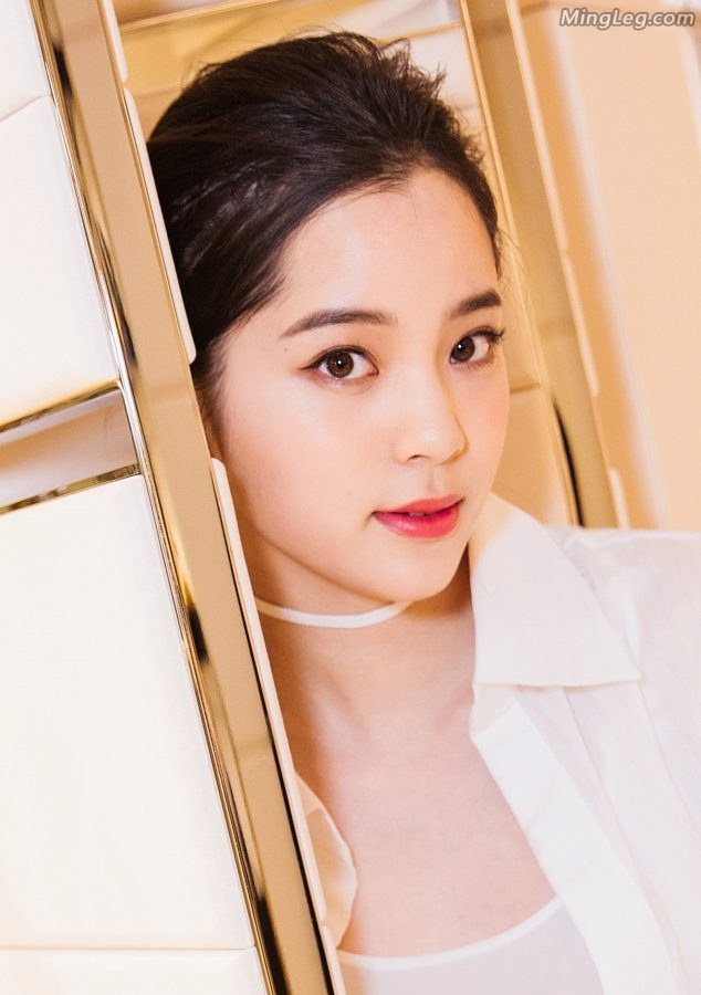 Ouyang Nana, the beautiful little girl next door(4/4)