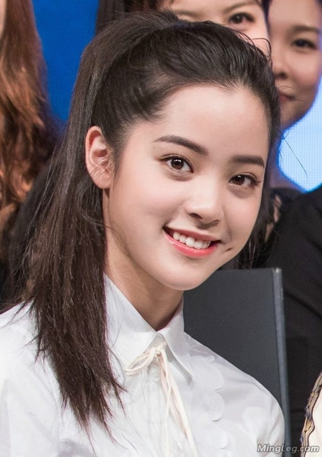 欧阳娜娜少女我今年刚18(5/10)