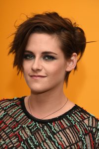 Kristen Stewart美腿黑色高跟皮鞋