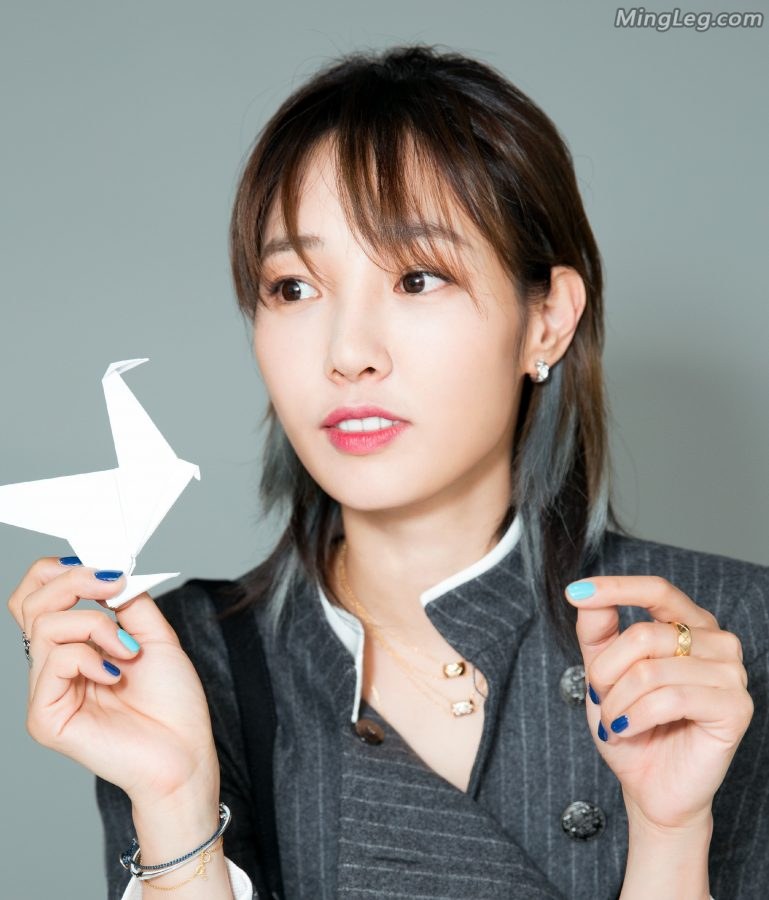 白百何白老师的西装高跟鞋(10/13)