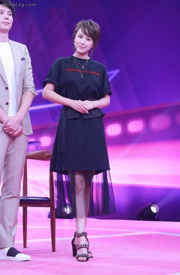 He Jie interviewed Ma Li of Happy Twist as the host(18/19)