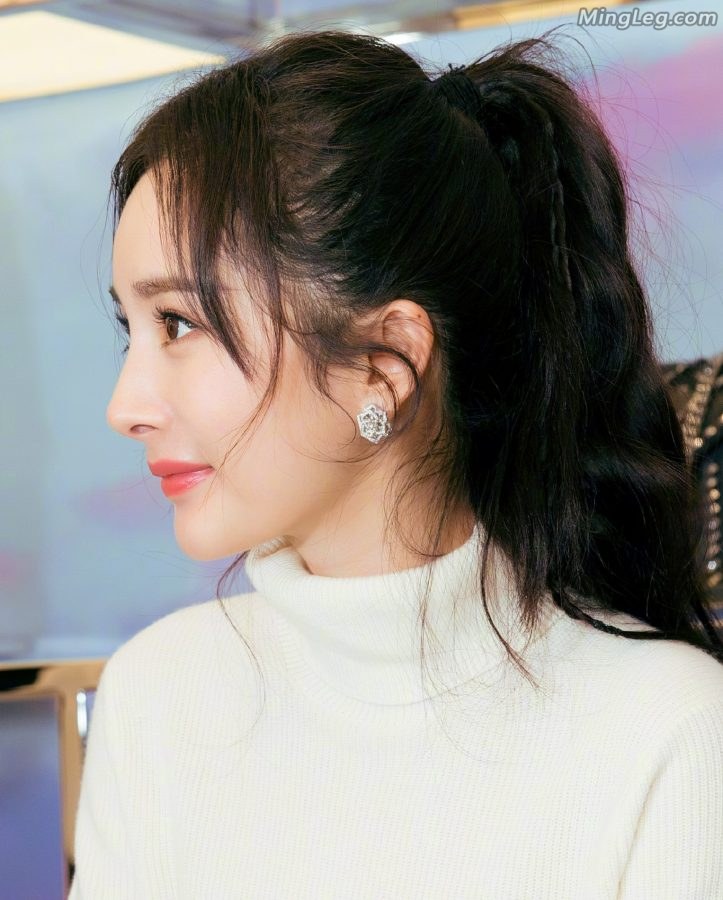 杨幂美美哒不露腿也喜欢(4/7)