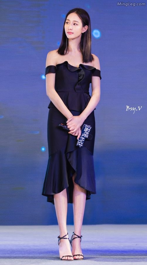 《温暖的弦》女神张钧甯的高跟美脚(1/6)