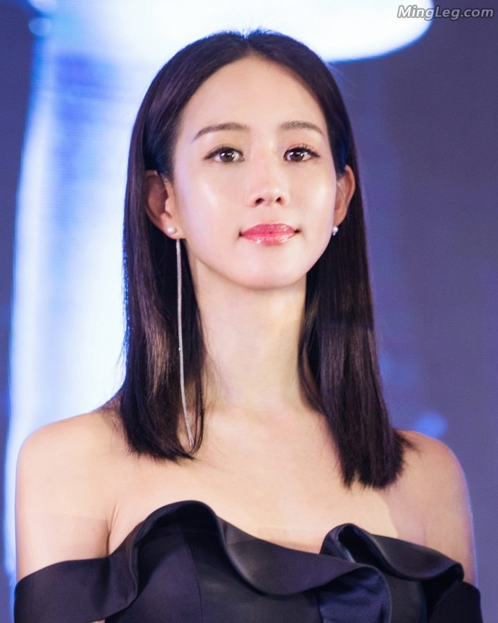 《温暖的弦》女神张钧甯的高跟美脚(5/6)