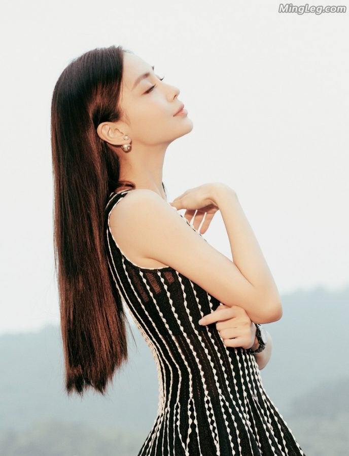 杨颖Angelababy笑容甜美好想亲她一下(9/10)