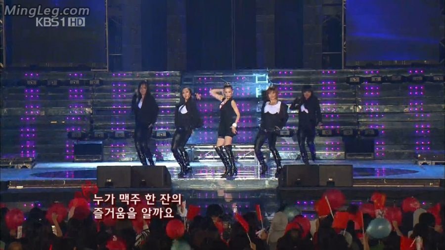  Huang Shengyi's Chinese-Korean Concert "A Can of Beer" Stiletto Heeled Leather Boots [Network Disk](1/8)