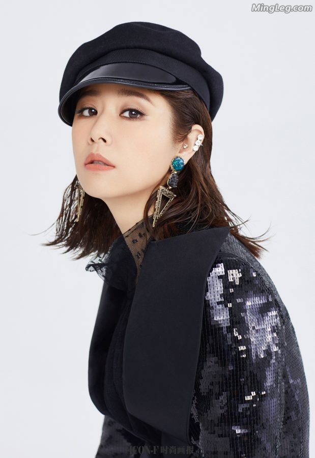 林心如时尚杂志大片写真三套衣服都超级美(2/6)