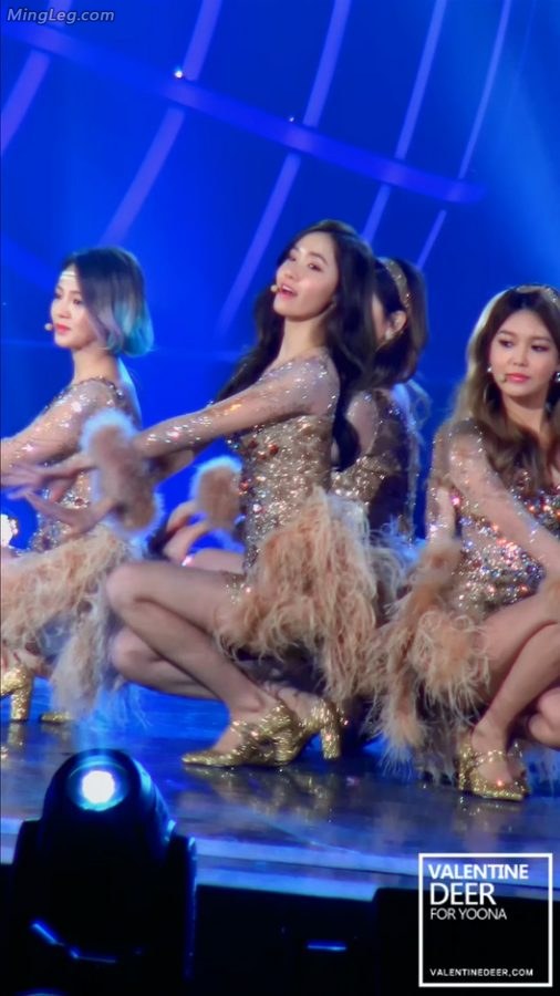少女时代林允儿齐B小短裙《Lion Heart》[网盘](2/12)