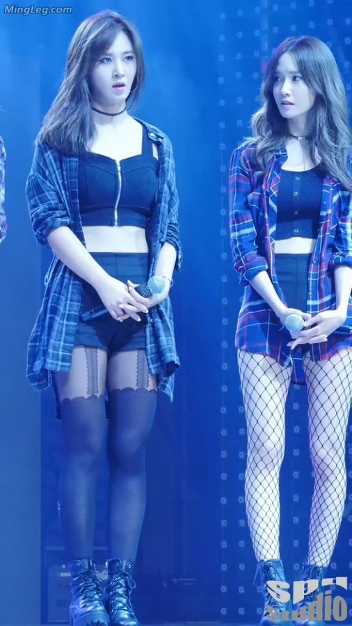 少女时代权俞利、林允儿、金泰妍各种黑丝网袜[网盘](1/5)