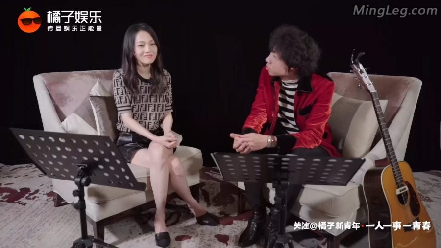 张韶涵交叉光滑的腿接受采访视频[网盘](4/5)