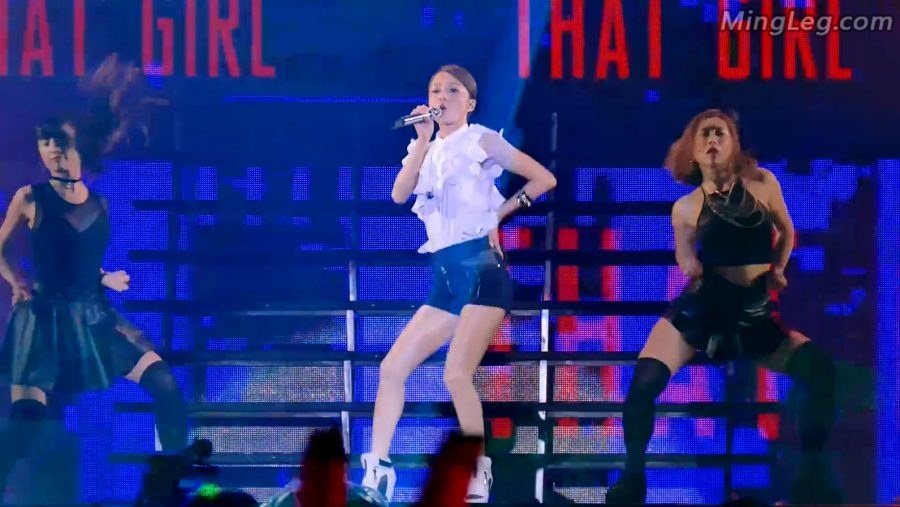 张韶涵多个组曲牛仔短裤肉丝袜美腿[网盘](2/9)