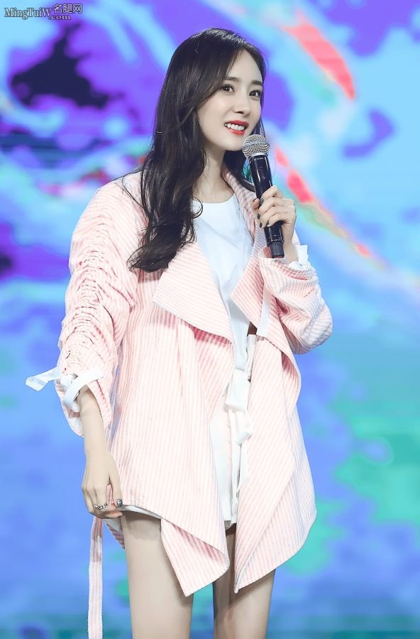 大美幂杨幂的长腿美足就是这个味儿(11/11)