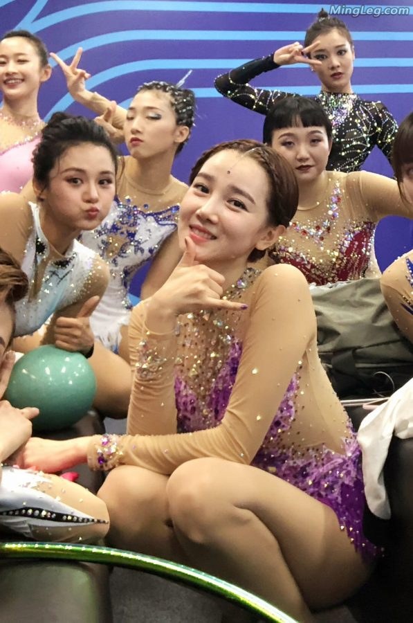 体操和丝袜美腿的结合陈小纭参加超新星全运会(6/7)