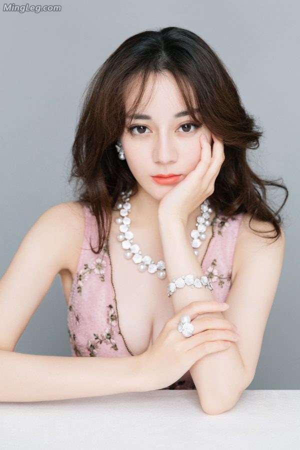终于知道为什么迪丽热巴叫胖迪了(2/13)