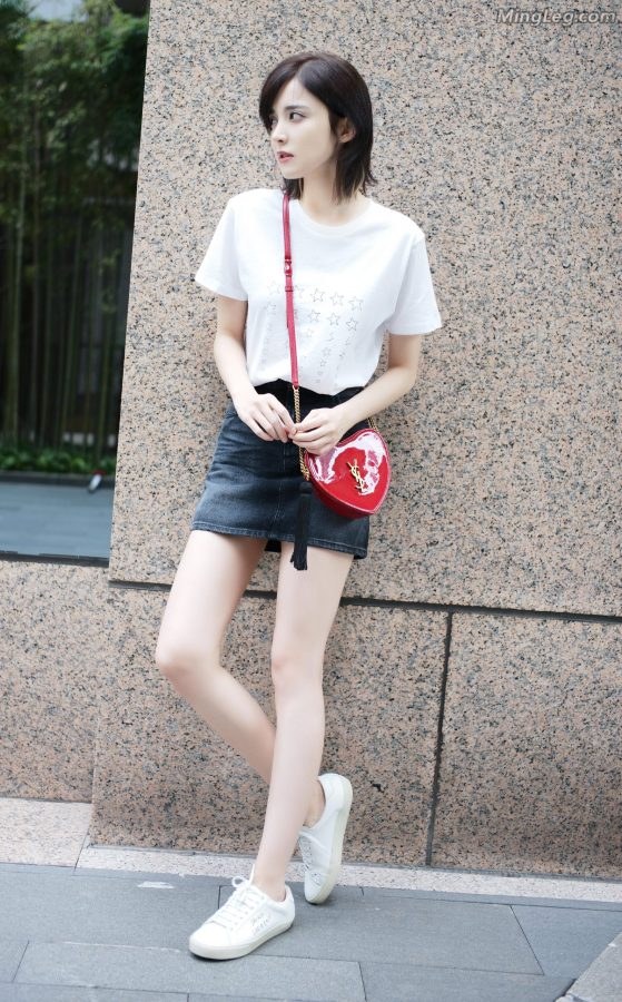 古力娜扎清新玉腿好香好香(6/6)