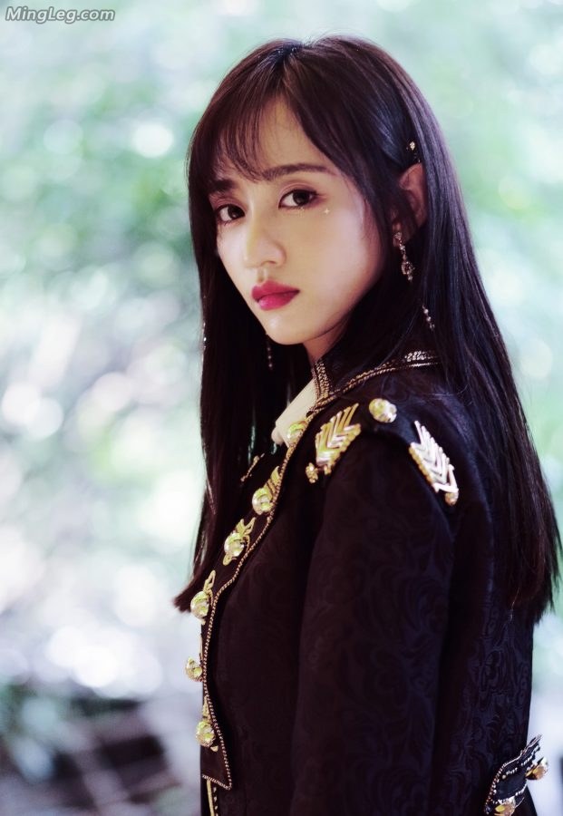 SNH48黄婷婷美丽大腿穿短筒袜（第7张/共7张）