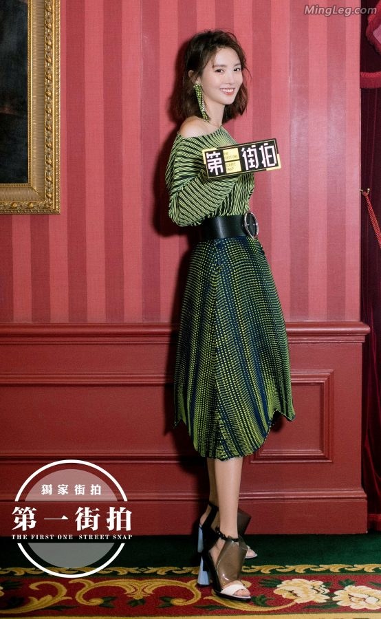 金晨是如此时髦好看的美女(3/9)
