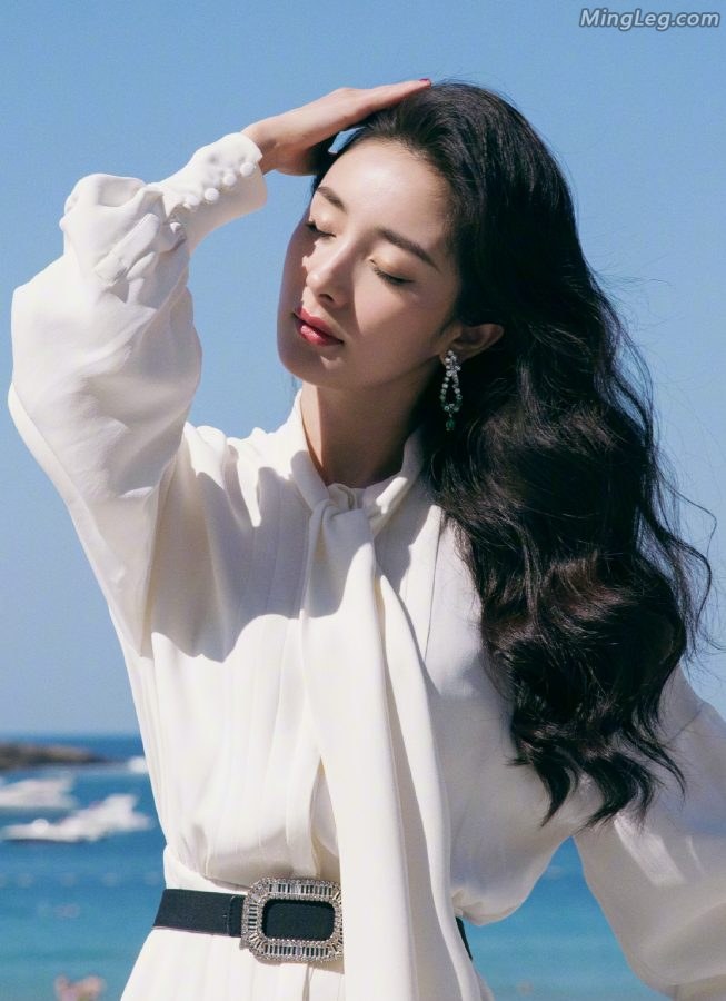 以后刘恺威也只能对着杨幂的照片打飞机了(10/15)