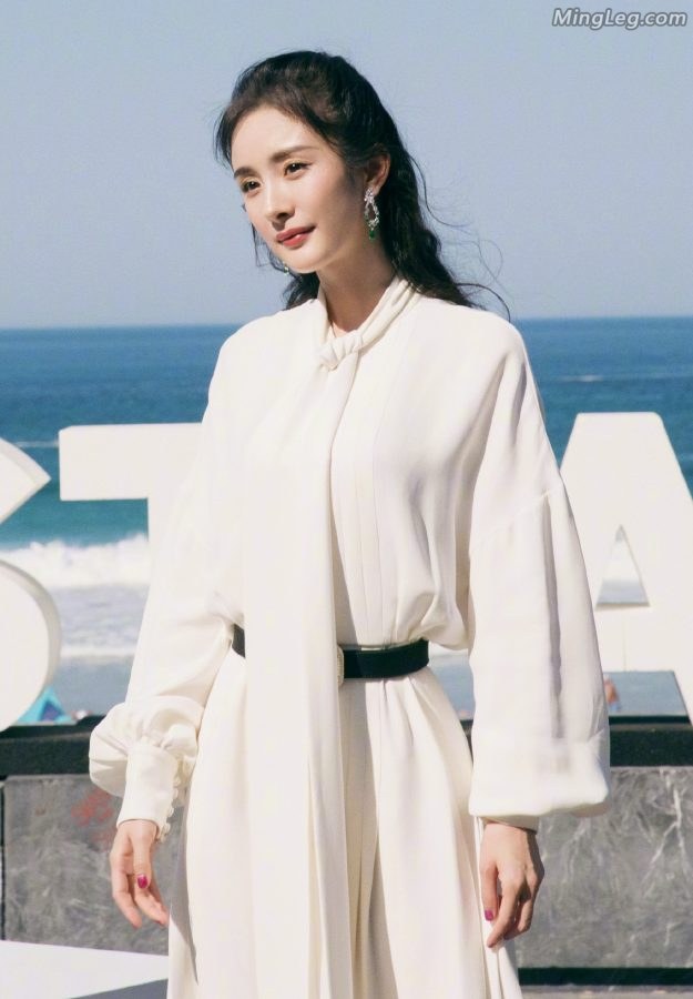以后刘恺威也只能对着杨幂的照片打飞机了(15/15)