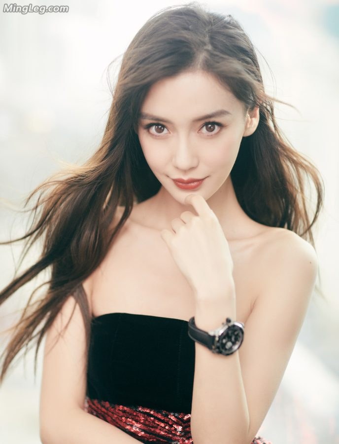女星Angelababy长腿细高跟纹身脚急速输出(17/19)