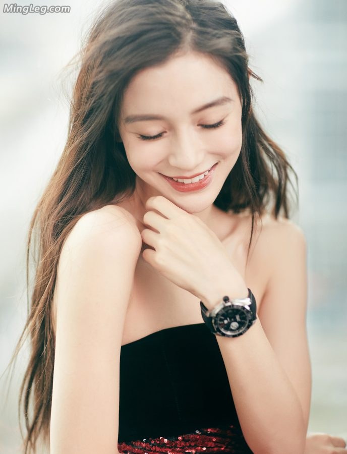 女星Angelababy长腿细高跟纹身脚急速输出(19/19)