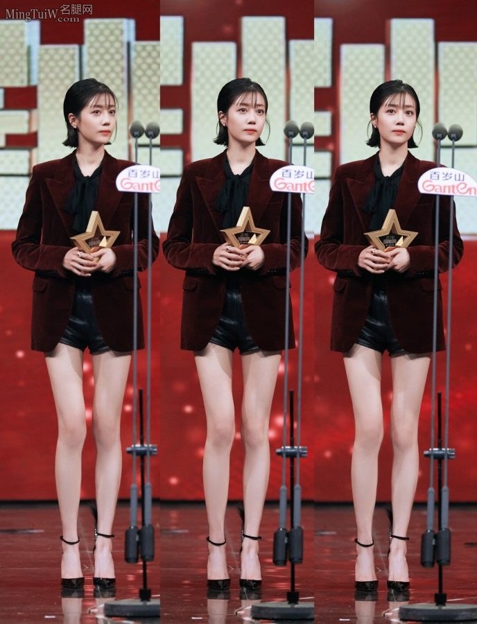 李溪芮高跟大美腿跟着你们老板好好干(7/7)