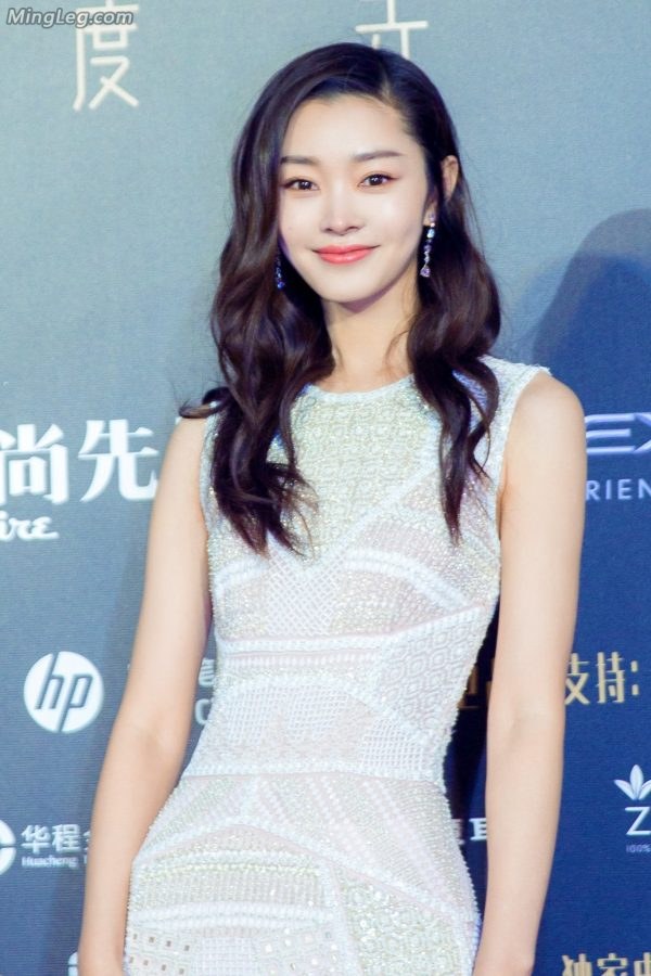 中戏毕业的女星宋轶有着A4小蛮腰(8/11)