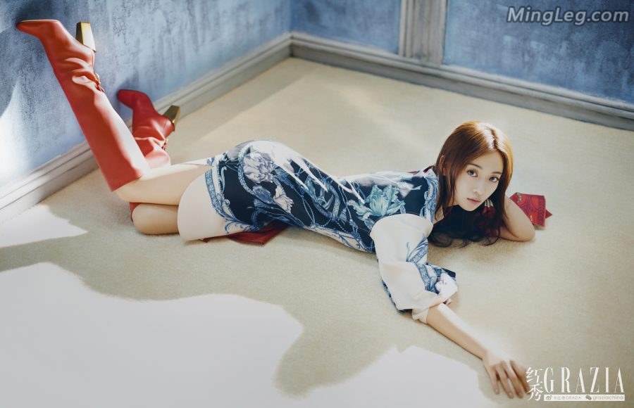 吴谨言靴子美腿写真仙气十足(1/5)