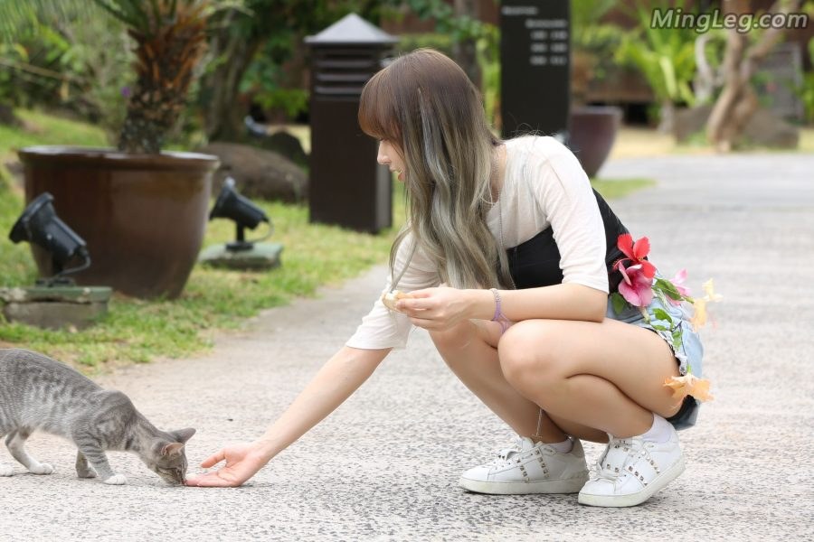 《闺蜜的完美旅行》程潇和吴宣仪穿不穿裙子还要穿安全裤(10/13)