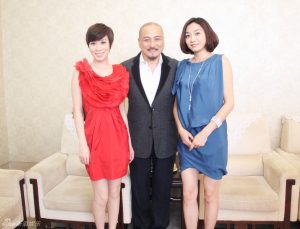 佘诗曼和江祖平两位美女姐姐的高跟美腿