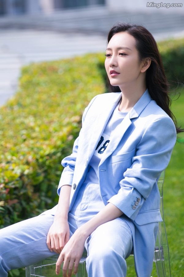 Wang Ou changed into three sets of clothes but did not change into high heels.(6/21)