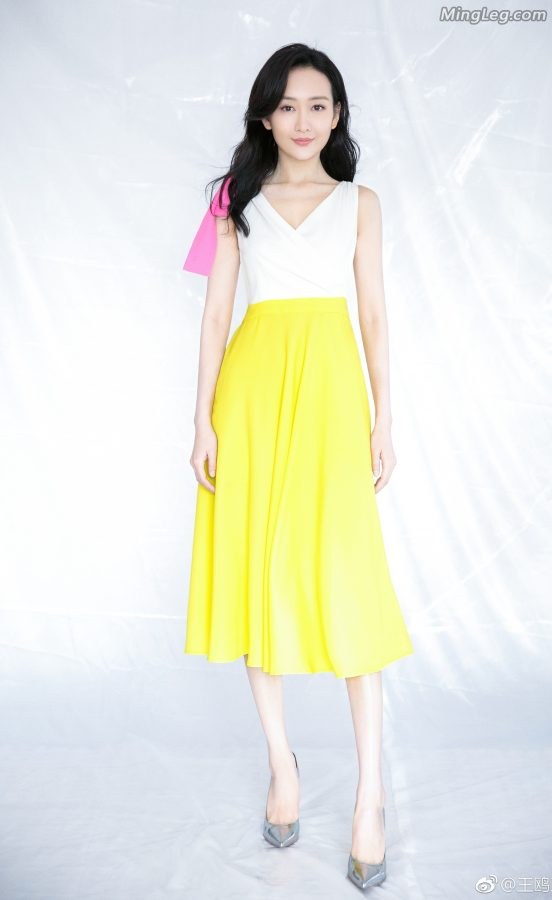 Wang Ou changed into three sets of clothes but did not change into high heels.(10/21)