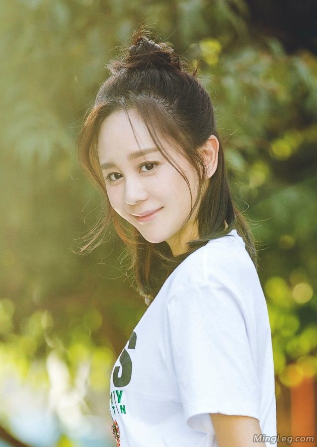 清新甜美的小女森海陆牛仔裙笔直美腿(3/6)