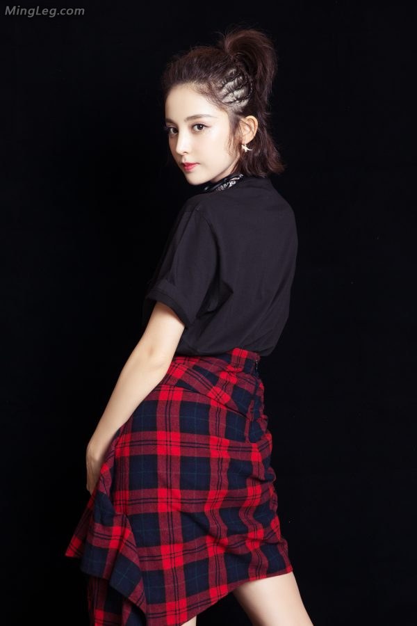 叛逆摇滚少女古力娜扎(3/6)