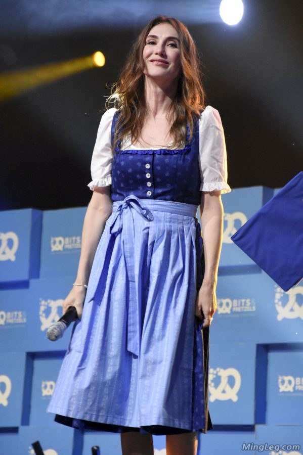 《权游》红袍女扮演者Carice van Houten性感鱼嘴高跟鞋(15/15)