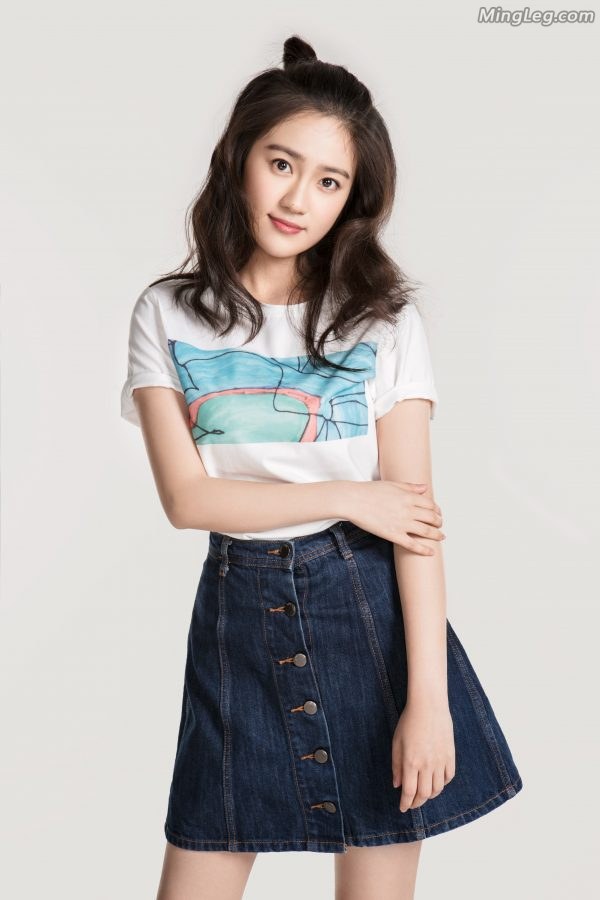 邻家女孩汤梦佳牛仔裤和牛仔裙(5/8)