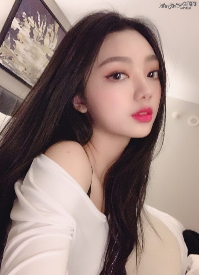 李紫婷分享自拍照(2/6)